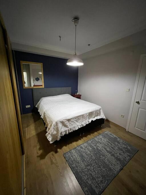 Bosphorus Waterfront Flat, Cengelkoey Apartament Istanbul