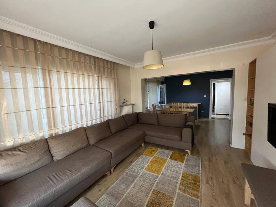 Bosphorus Waterfront Flat, Cengelkoey Apartament Istanbul